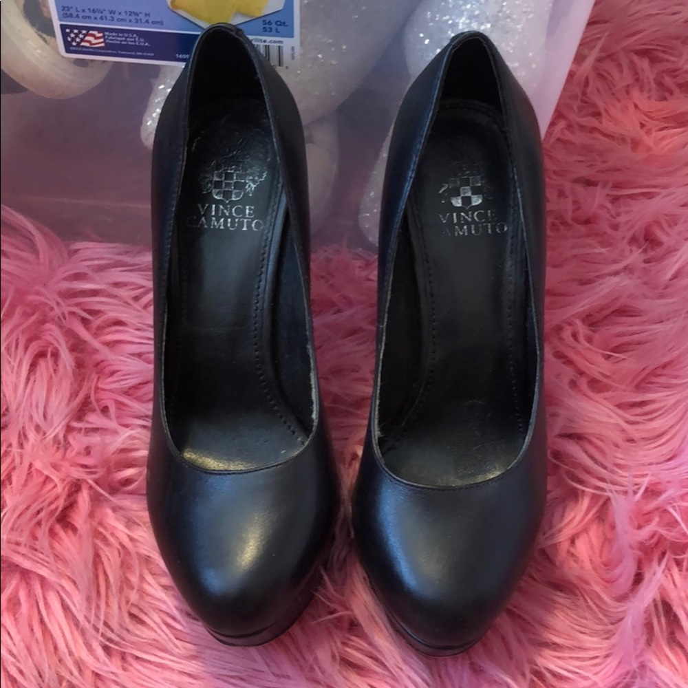 Vince camuto